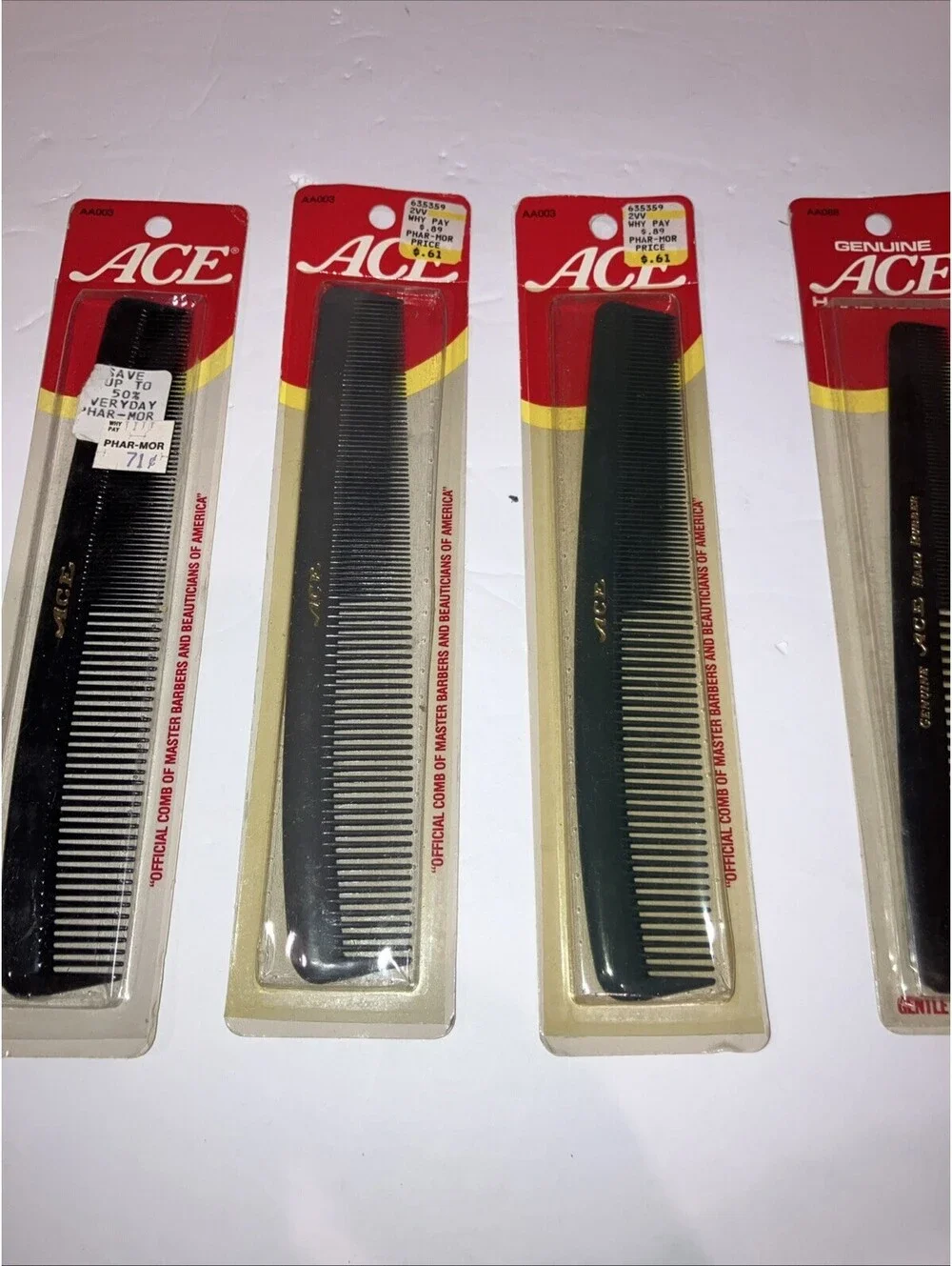 Lot Of 4 Vintage Genuine Ace Hard Rubber Mix Combs OLD NEW STOCK “RARE” 💈 💈